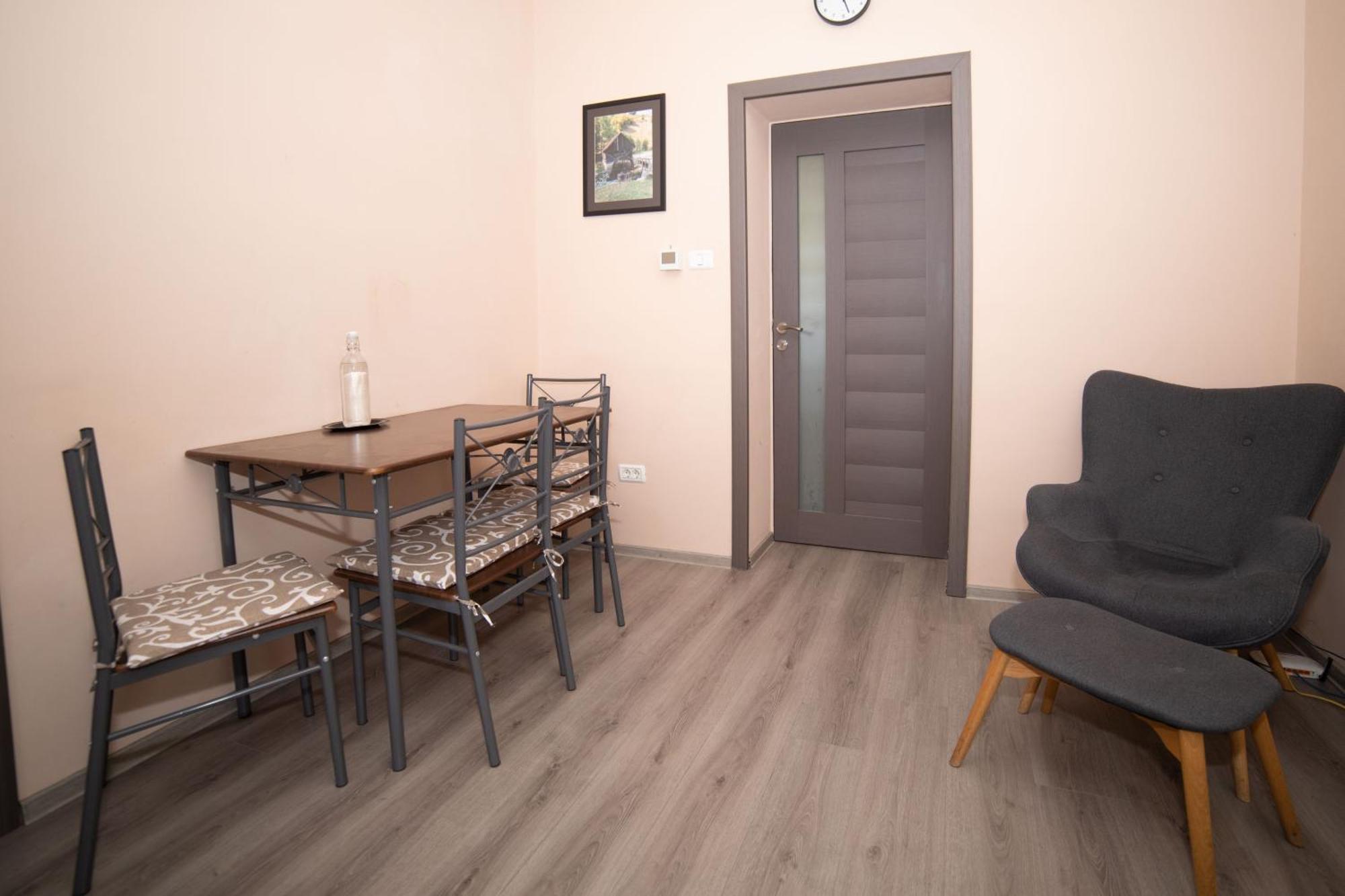 Milan House Apartamento Arad Exterior foto